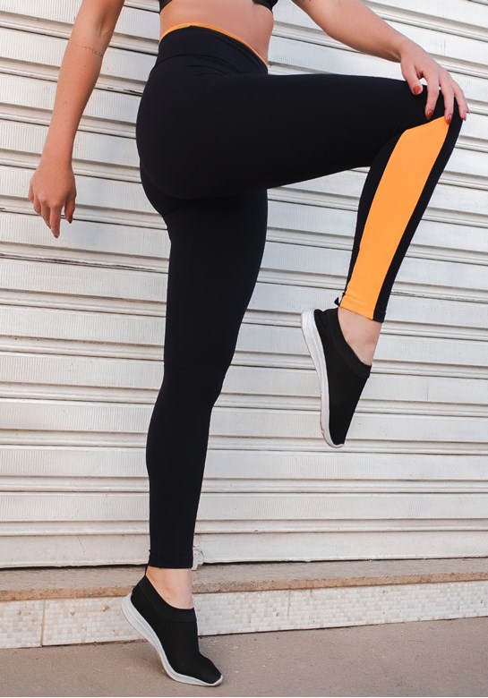 Calça legging fitness em poliamida cós duplo largo e detalhes em neon preto