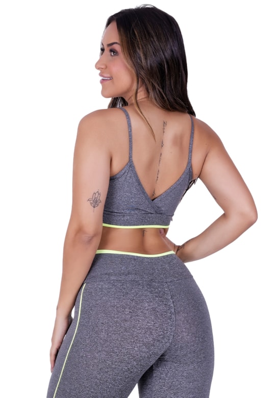 Top fitness de alças finas e detalhes em neon verde com mescla